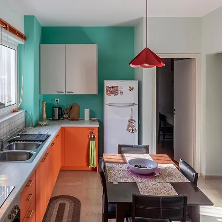 Erika's Oasis - Stylish Gem Inthe Heart Of History * Kalamata