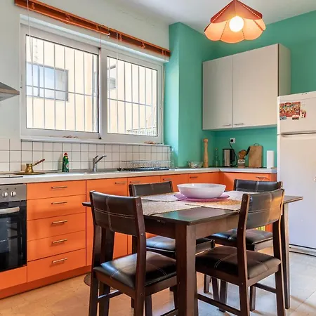 Apartment Erika's Oasis - Stylish Gem Inthe Heart Of History *