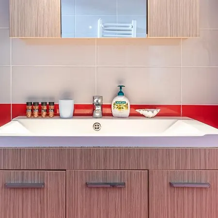 Erika's Oasis - Stylish Gem Inthe Heart Of History *