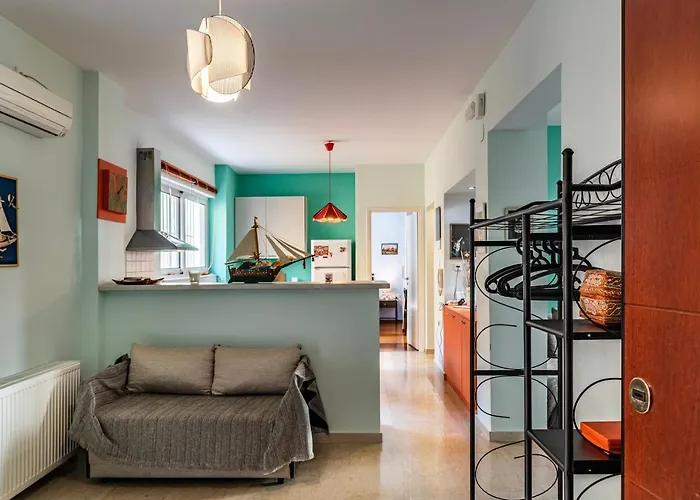 Apartamento Erika's Oasis - Stylish Gem Inthe Heart Of History Calamata